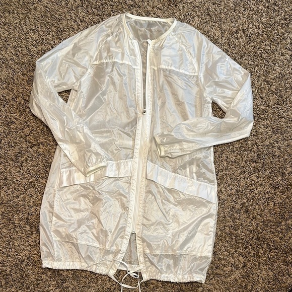 Nike White Lightweight Packable Longline Zip Jacket 648575 Womens S - Picture 6 of 6
